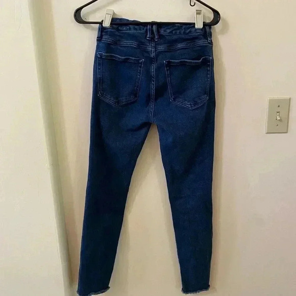GOOD AMERICAN GOOD LEGS SKINNY JEANS WITH RAW HEM DARK BLUE JEANS SIZE 2/26 - Picture 3 of 5